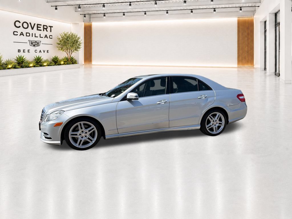 Used 2013 Mercedes-Benz E 350 4MATIC Sedan image 5