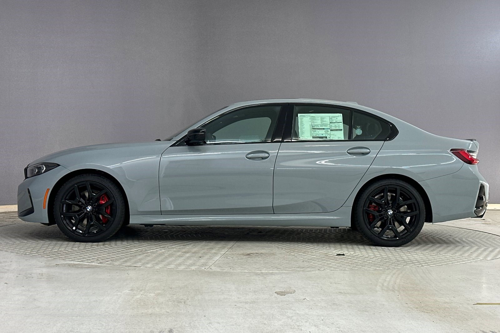 New 2026 BMW 330i Sedan w/ M Sport Package image 2