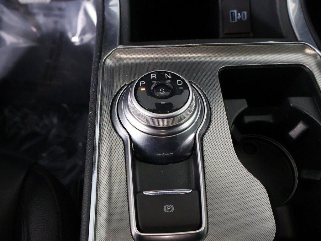 Used 2022 Ford Edge Titanium image 44