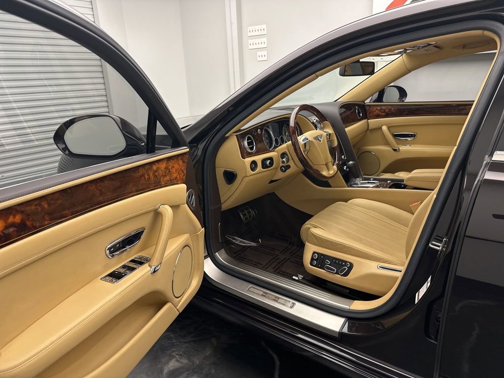 Used 2014 Bentley Flying Spur W12 AWD/4WD image 5