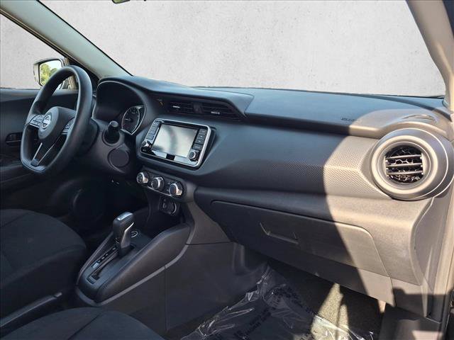 Used 2023 Nissan Kicks S FWD image 19