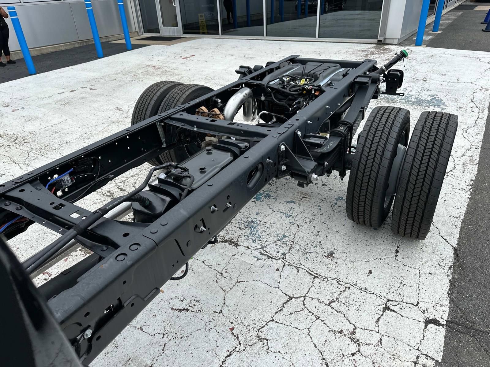 New 2024 Ford F550 4x4 Crew Cab Super Duty image 11