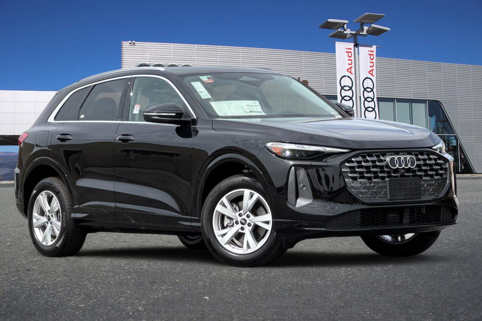 New 2025 Audi Q5 Premium image 2