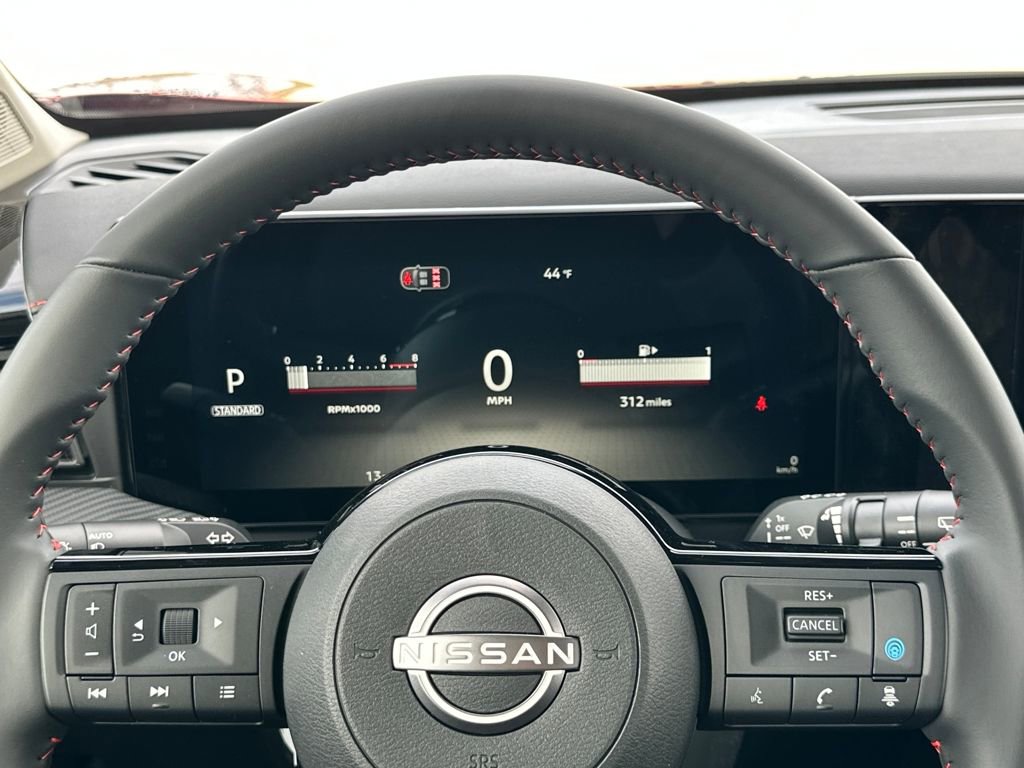 New 2026 Nissan Kicks SR w/ Cold Weather Package image 17