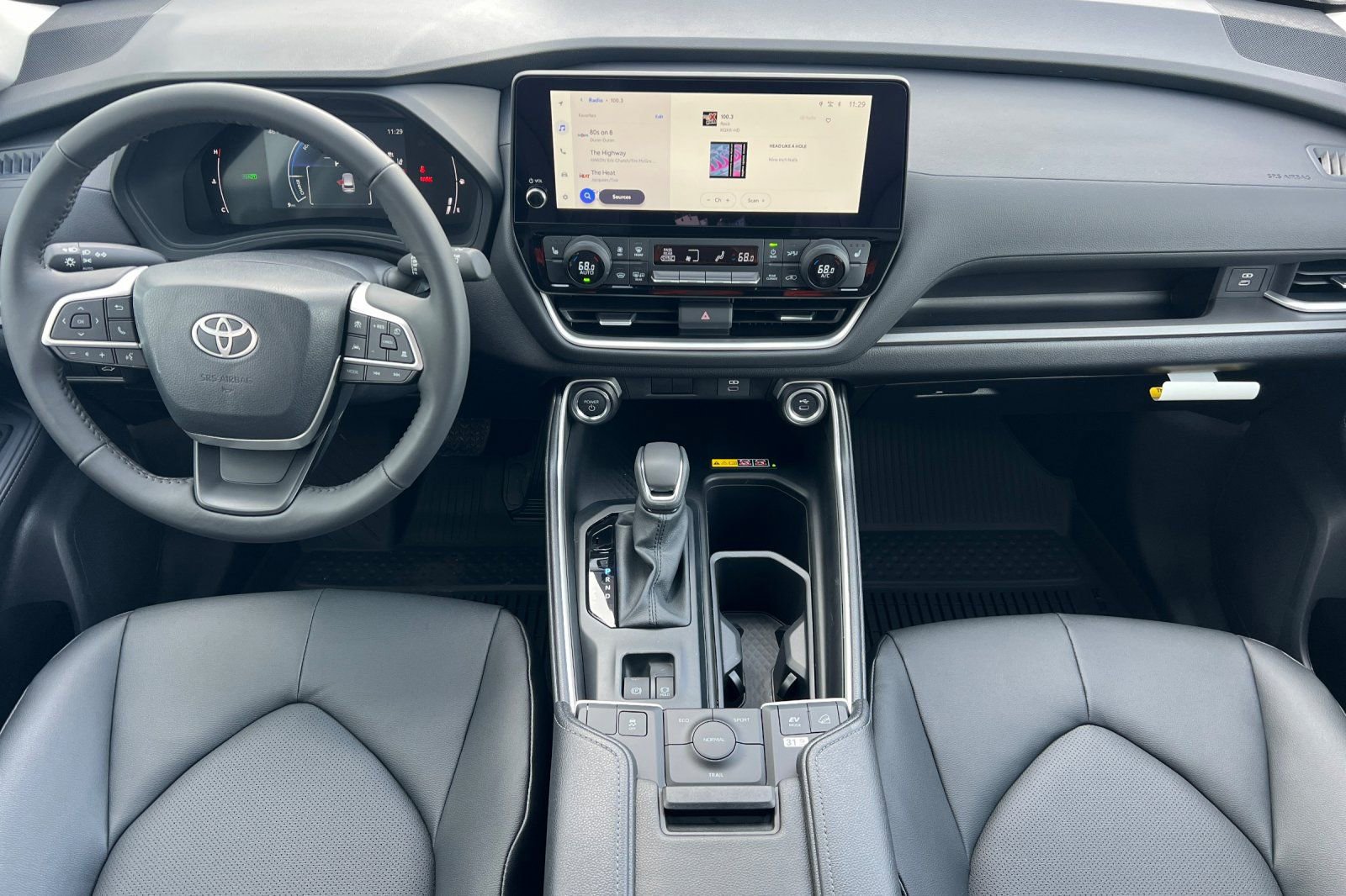 New 2026 Toyota Grand Highlander XLE image 10