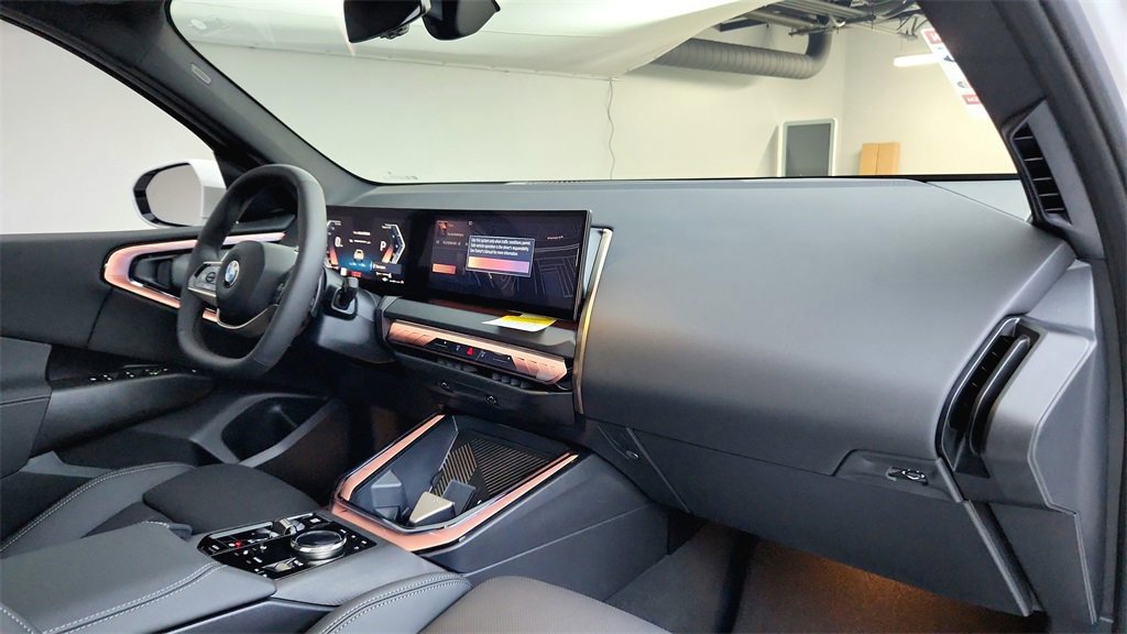 Used 2025 BMW X3 xDrive30i w/ Premium Package image 13