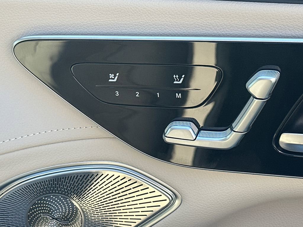New 2026 Mercedes-Benz EQS 400 4MATIC SUV image 16
