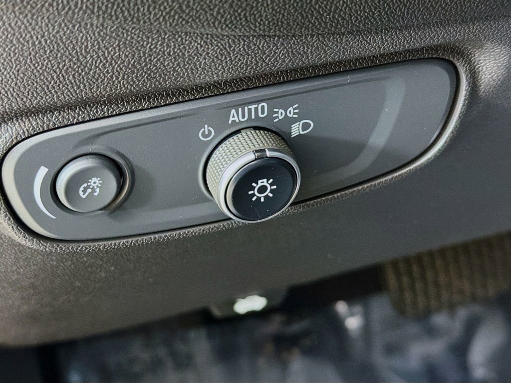 Used 2022 Chevrolet Equinox LT image 27