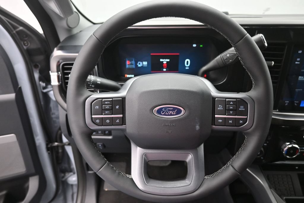 New 2026 Ford F250 Lariat w/ Black Appearance Package AWD/4WD image 31