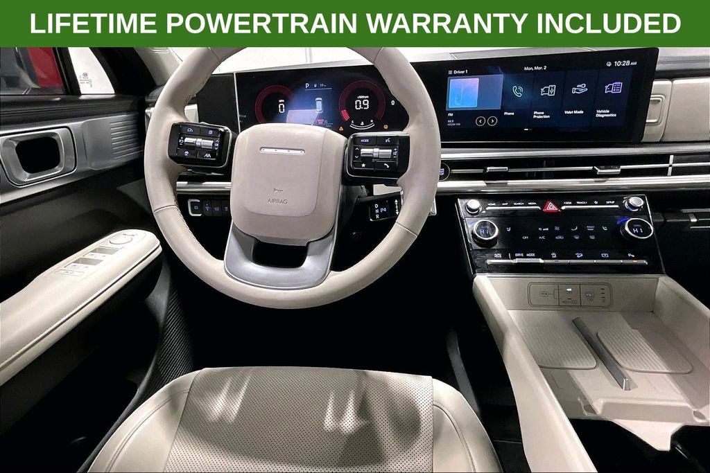 Used 2025 Hyundai Santa Fe SEL image 7