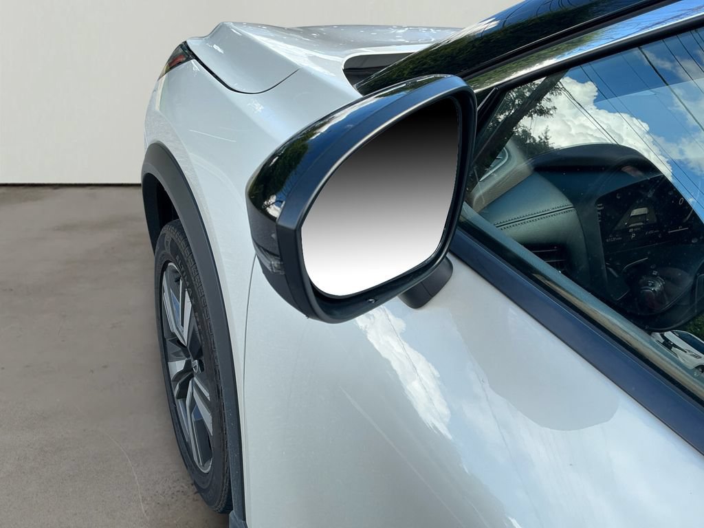 Used 2021 Nissan Rogue Platinum AWD/4WD image 11