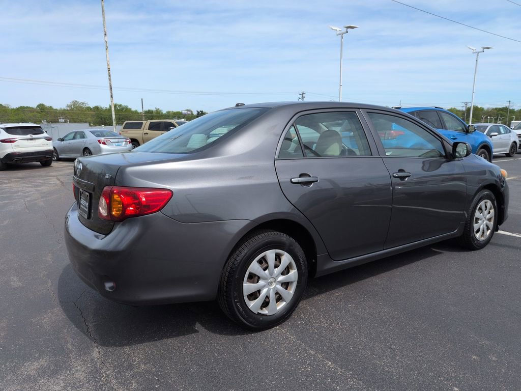 Used 2009 Toyota Corolla LE FWD image 6