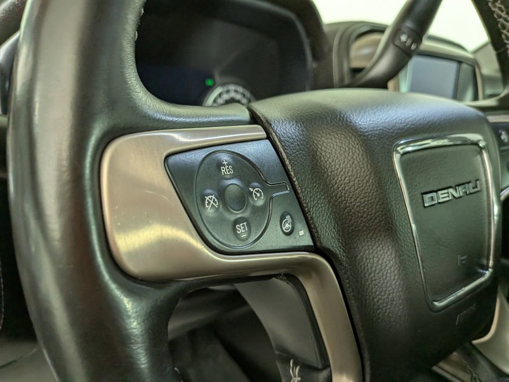Used 2015 GMC Sierra 2500 Denali image 21