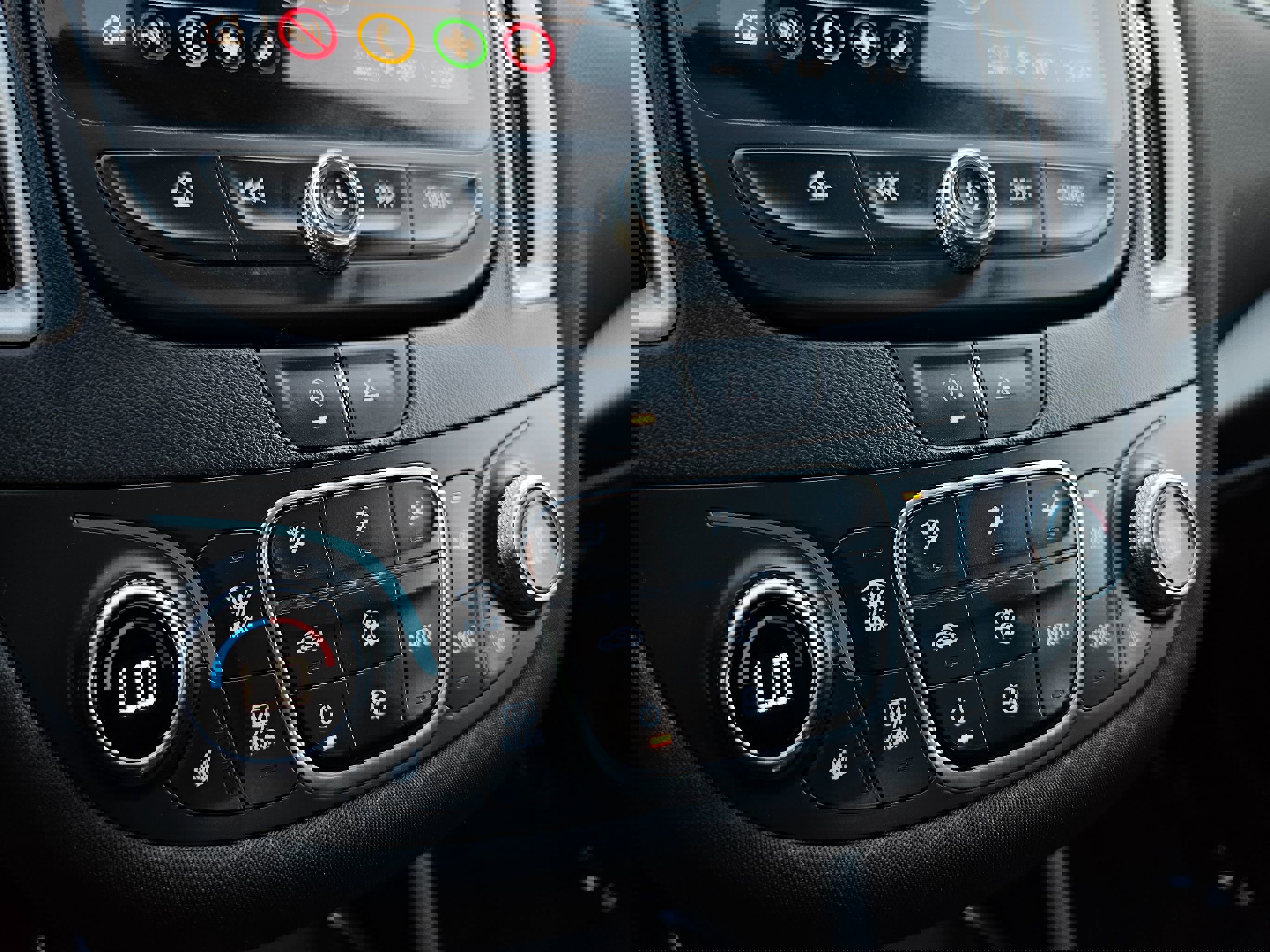 Used 2023 Chevrolet Malibu LT image 30