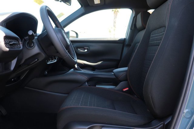 Used 2024 Honda HR-V Sport image 12