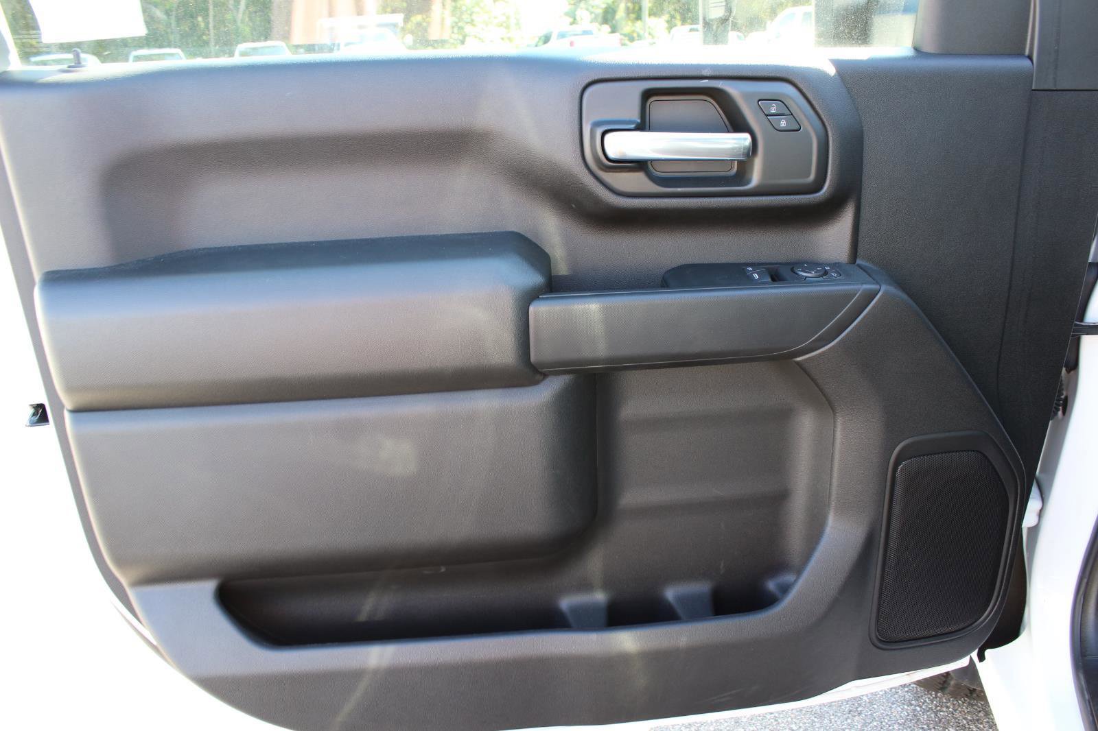 New 2024 GMC Sierra 2500 Pro image 15