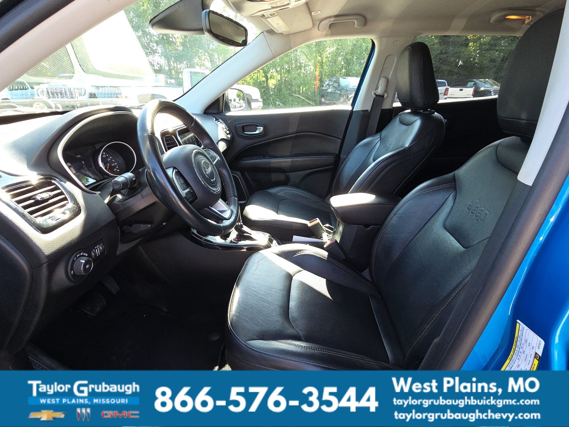 Used 2019 Jeep Compass Limited AWD/4WD image 15