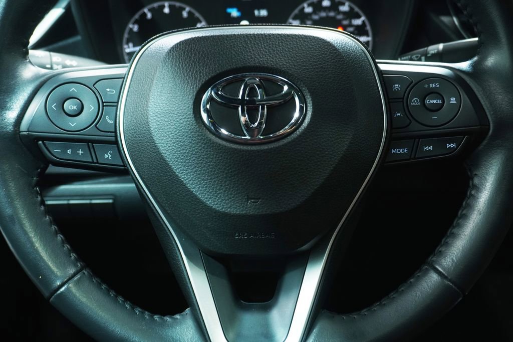 Certified 2023 Toyota Corolla SE w/ SE Premium Package FWD image 17