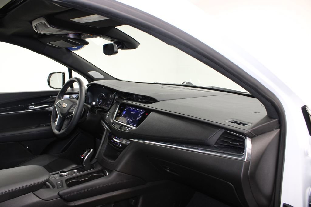 Used 2024 Cadillac XT5 Premium Luxury FWD image 28