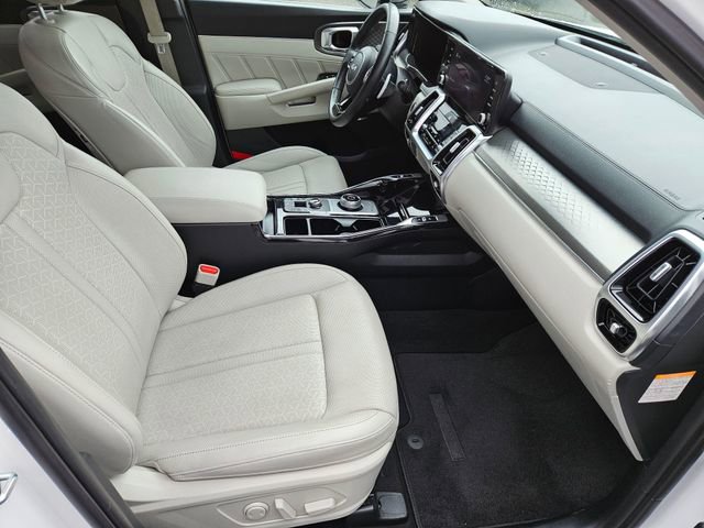 Used 2022 Kia Sorento SX Prestige image 13