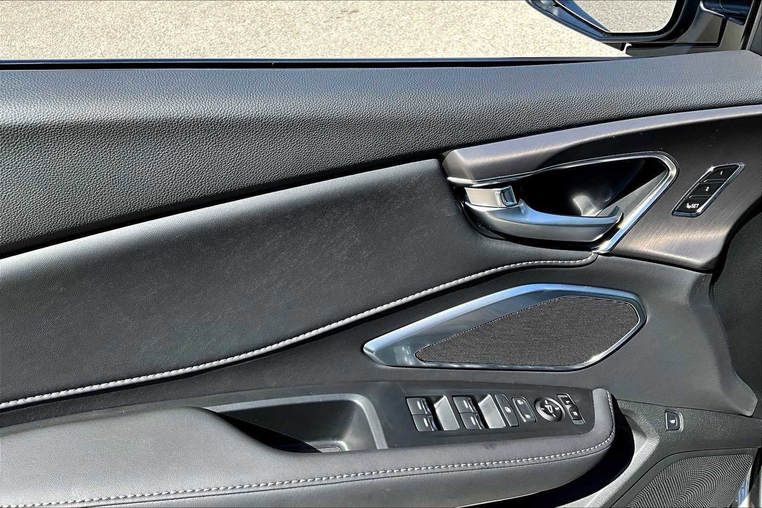 Certified 2025 Acura RDX image 10