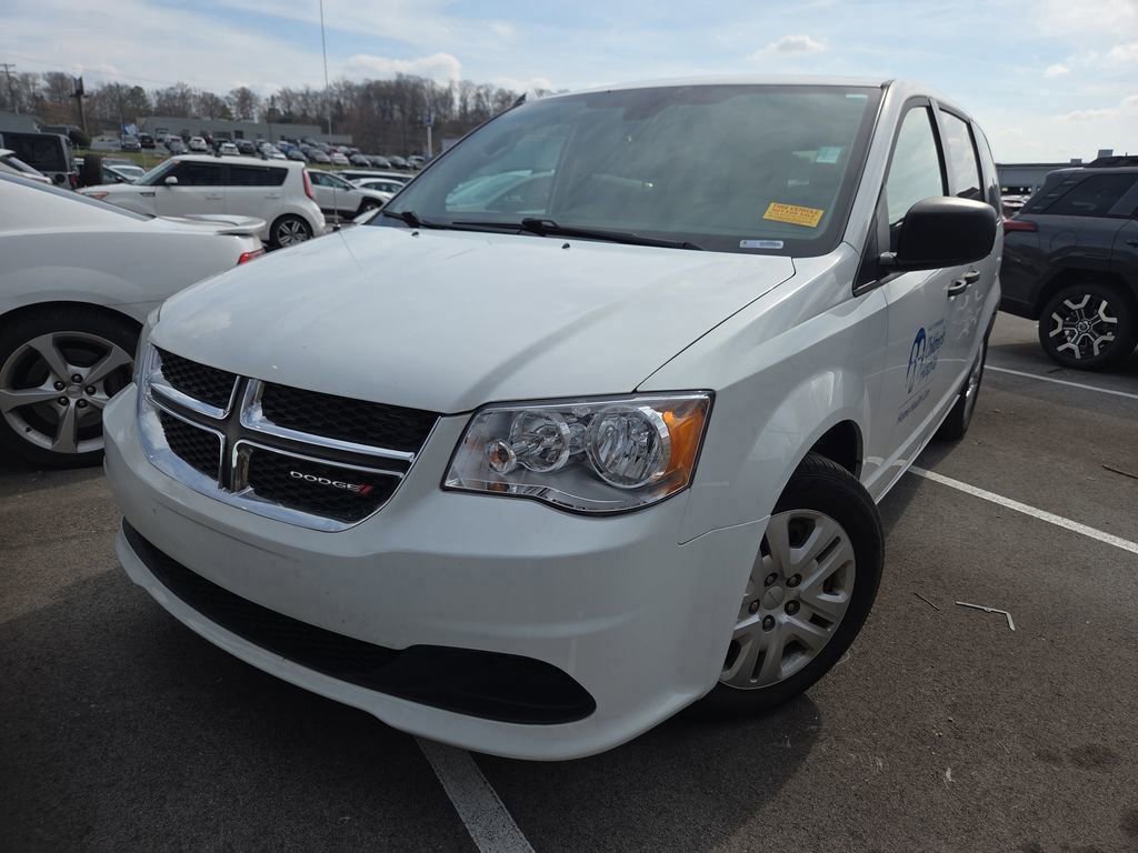 Used 2019 Dodge Grand Caravan SE w/ UConnect Hands-Free Group image 6