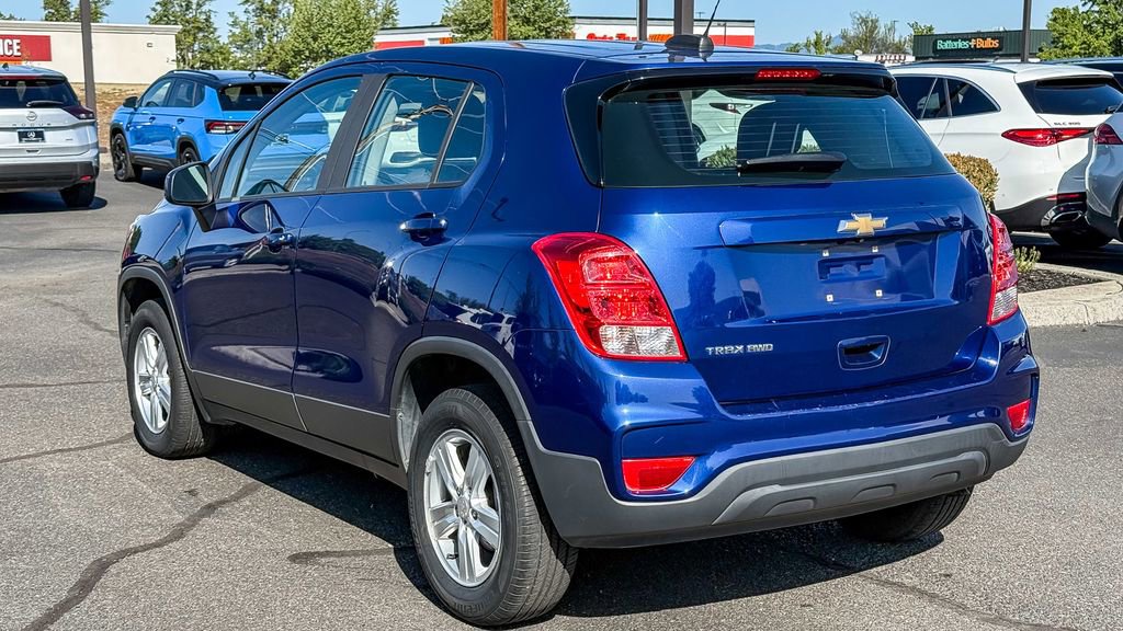 Used 2017 Chevrolet Trax LS AWD/4WD image 8