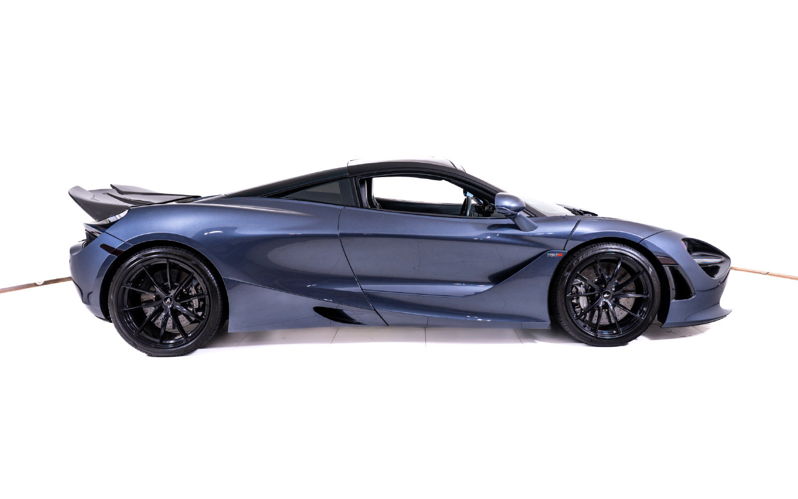 Used 2019 McLaren 720S RWD image 6