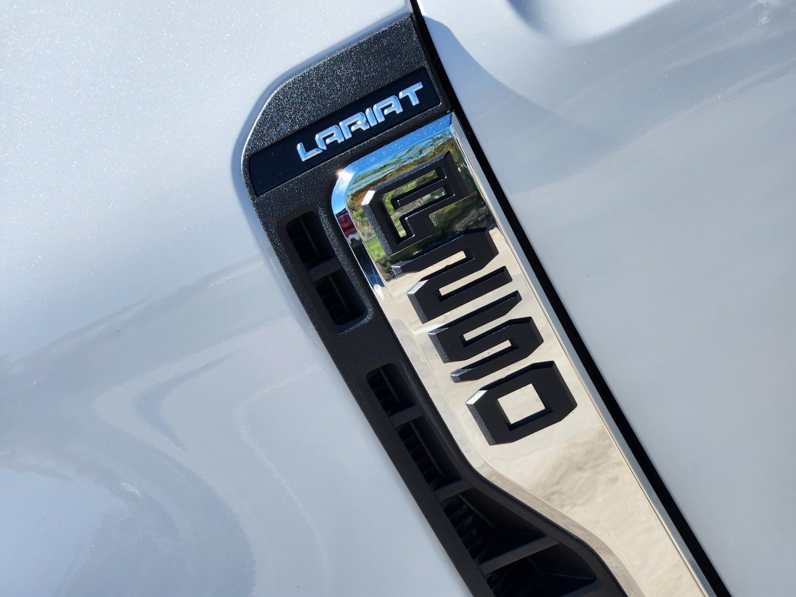 Certified 2024 Ford F250 Lariat w/ Lariat Ultimate Package AWD/4WD image 9