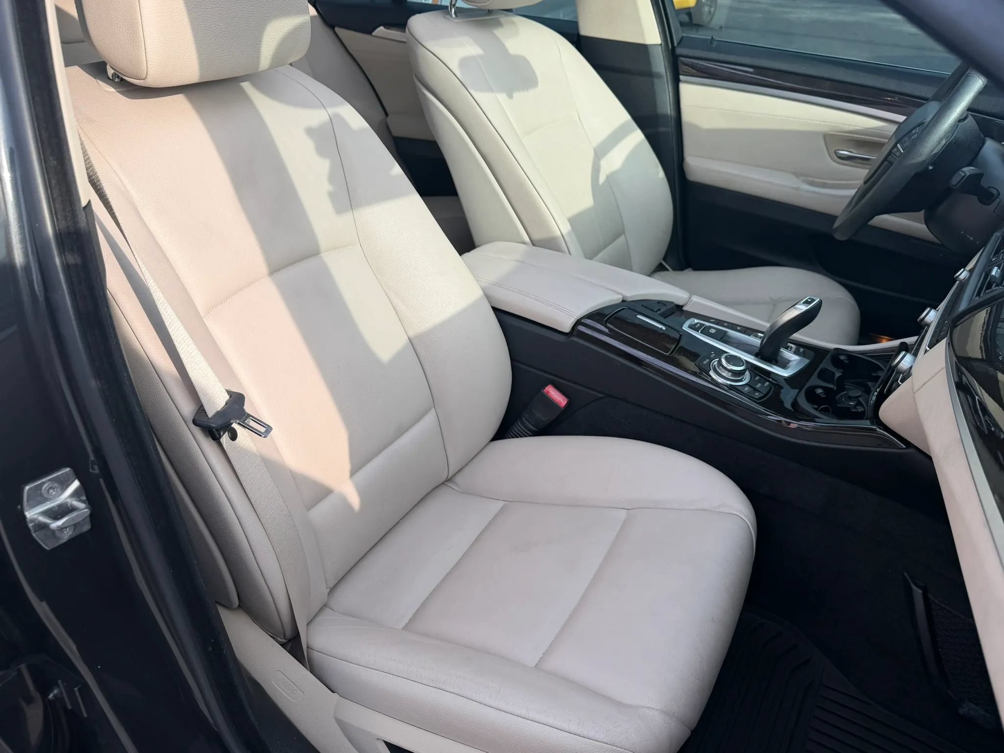 Used 2013 BMW 535i xDrive Sedan AWD/4WD image 10