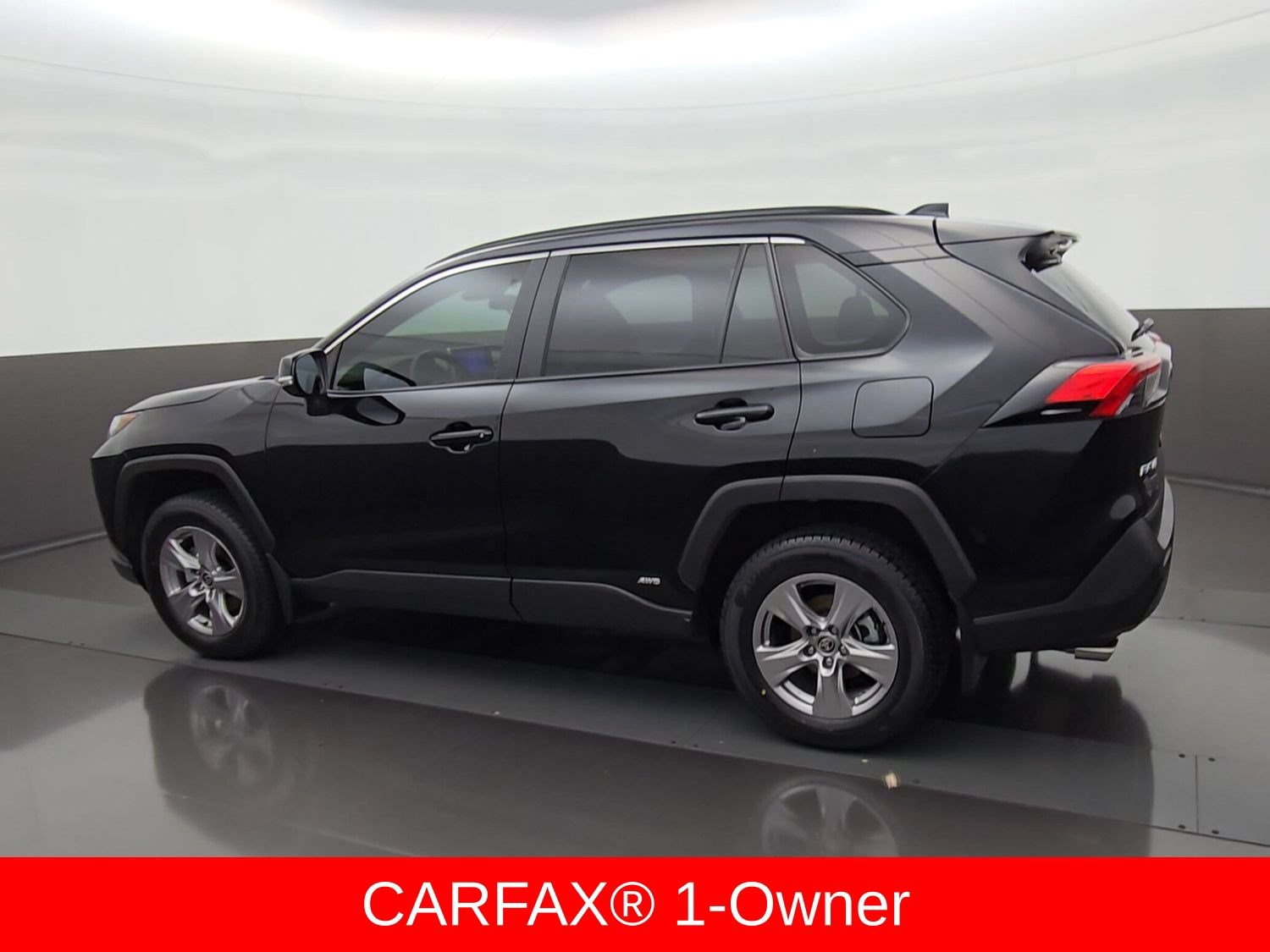 Certified 2025 Toyota RAV4 XLE w/ Convenience Package AWD/4WD image 5