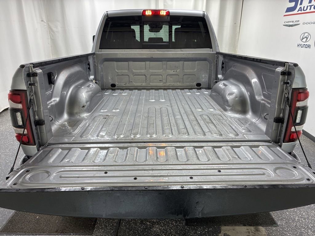 Used 2024 RAM 2500 Laramie w/ Safety Group AWD/4WD image 7