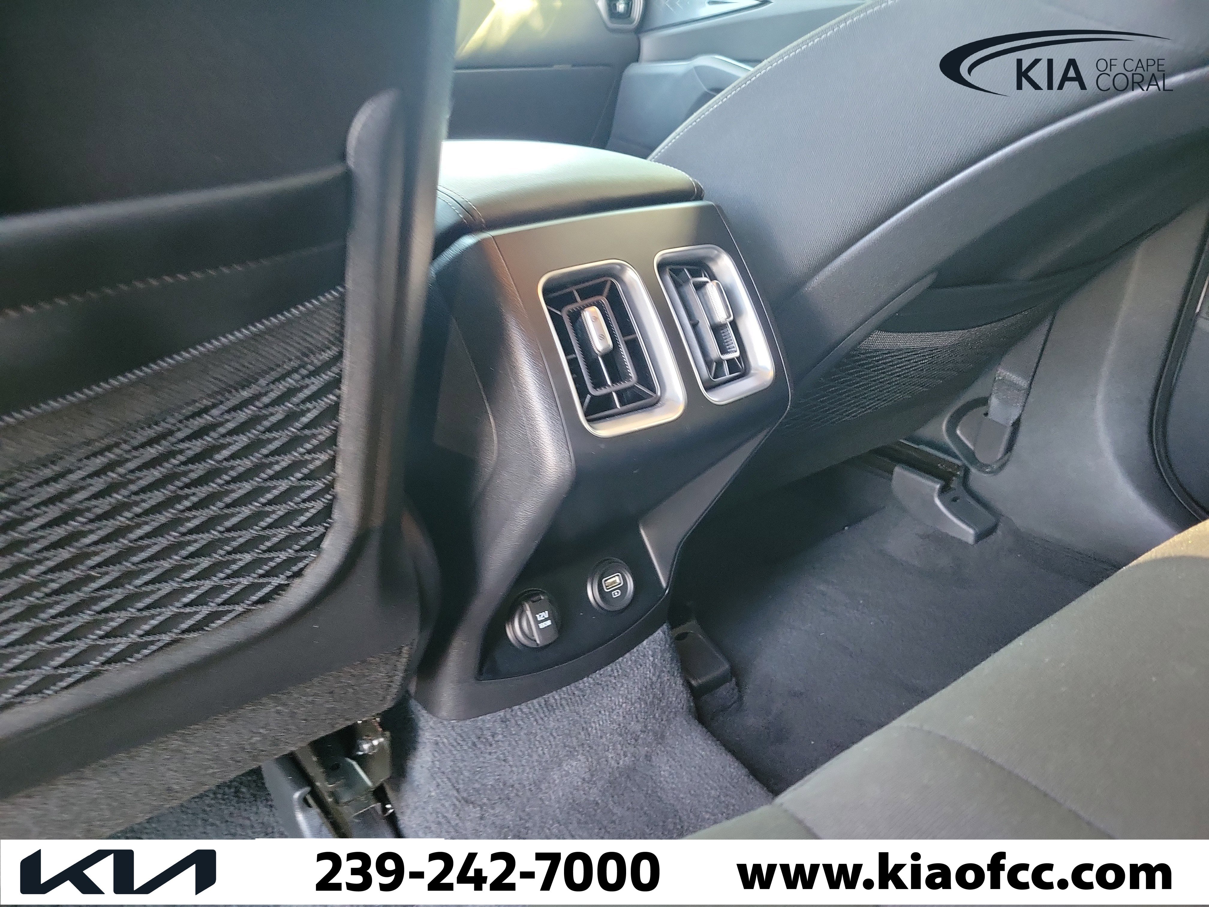 Certified 2023 Kia Sorento LX FWD image 15