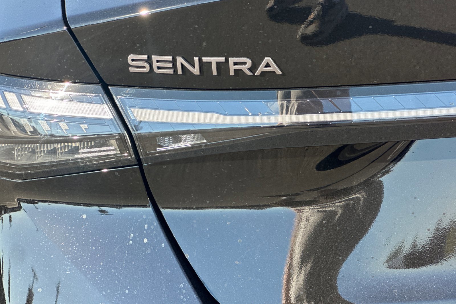 New 2027 Nissan Sentra SV FWD image 30