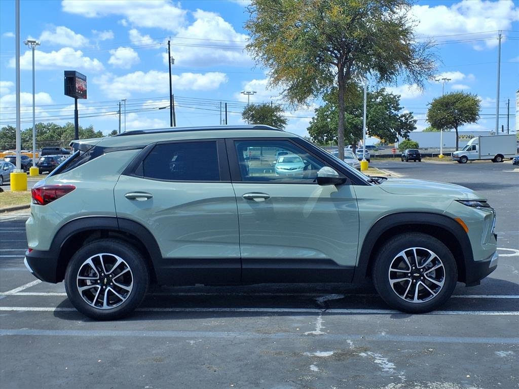 New 2026 Chevrolet TrailBlazer LT w/ Convenience Package image 3