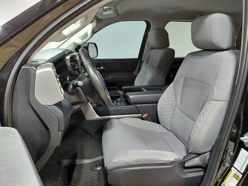 Used 2022 Toyota Tundra SR5 AWD/4WD image 16
