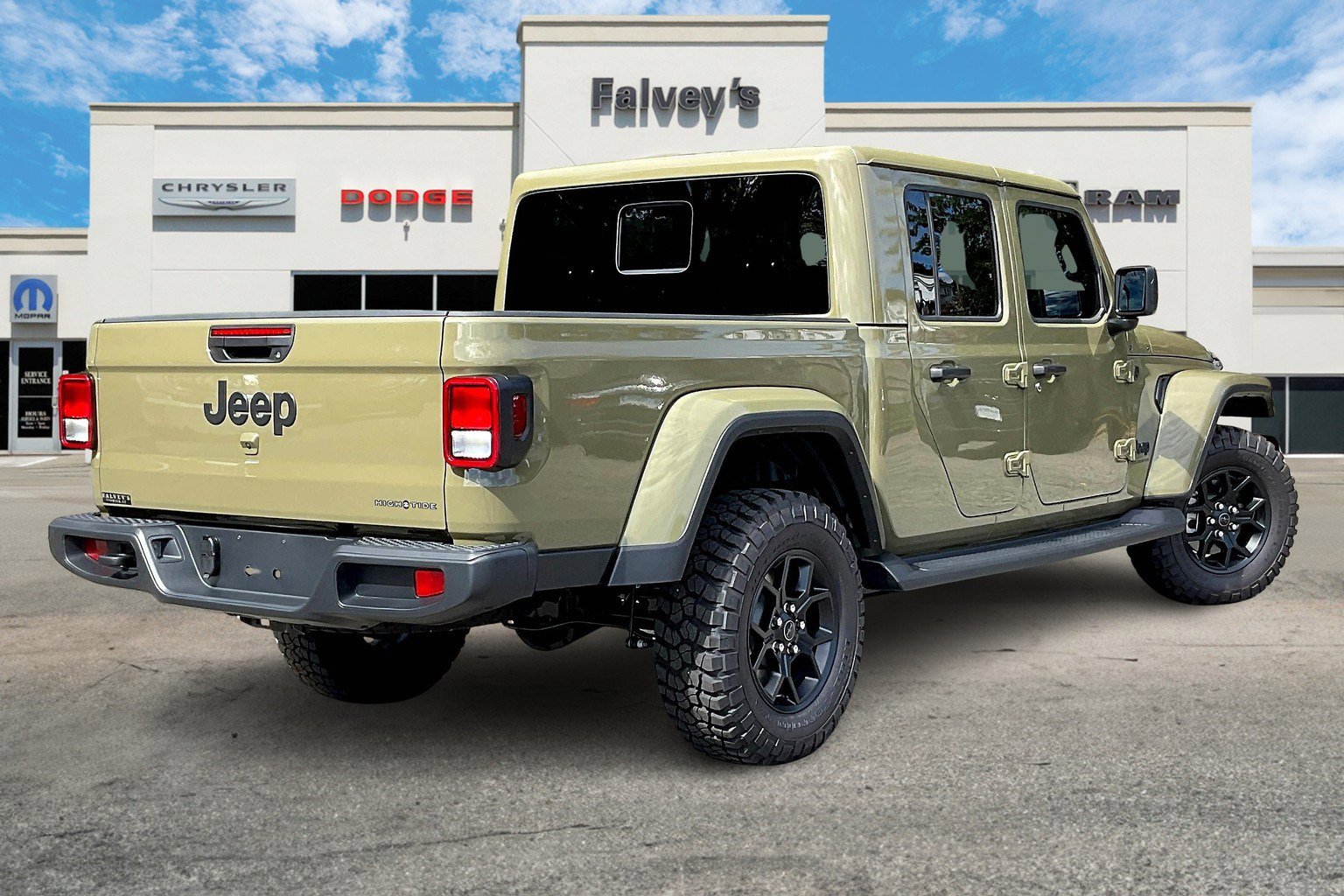 Certified 2025 Jeep Gladiator Sport image 2