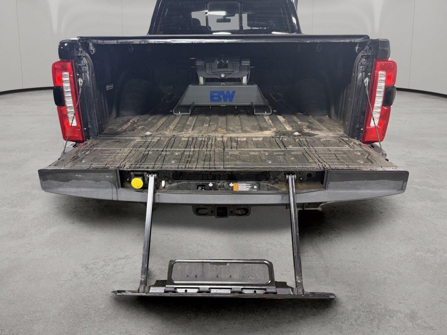 Used 2024 Ford F350 Lariat w/ Chrome Package AWD/4WD image 6