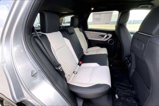 New 2026 Land Rover Discovery Sport Landmark image 11