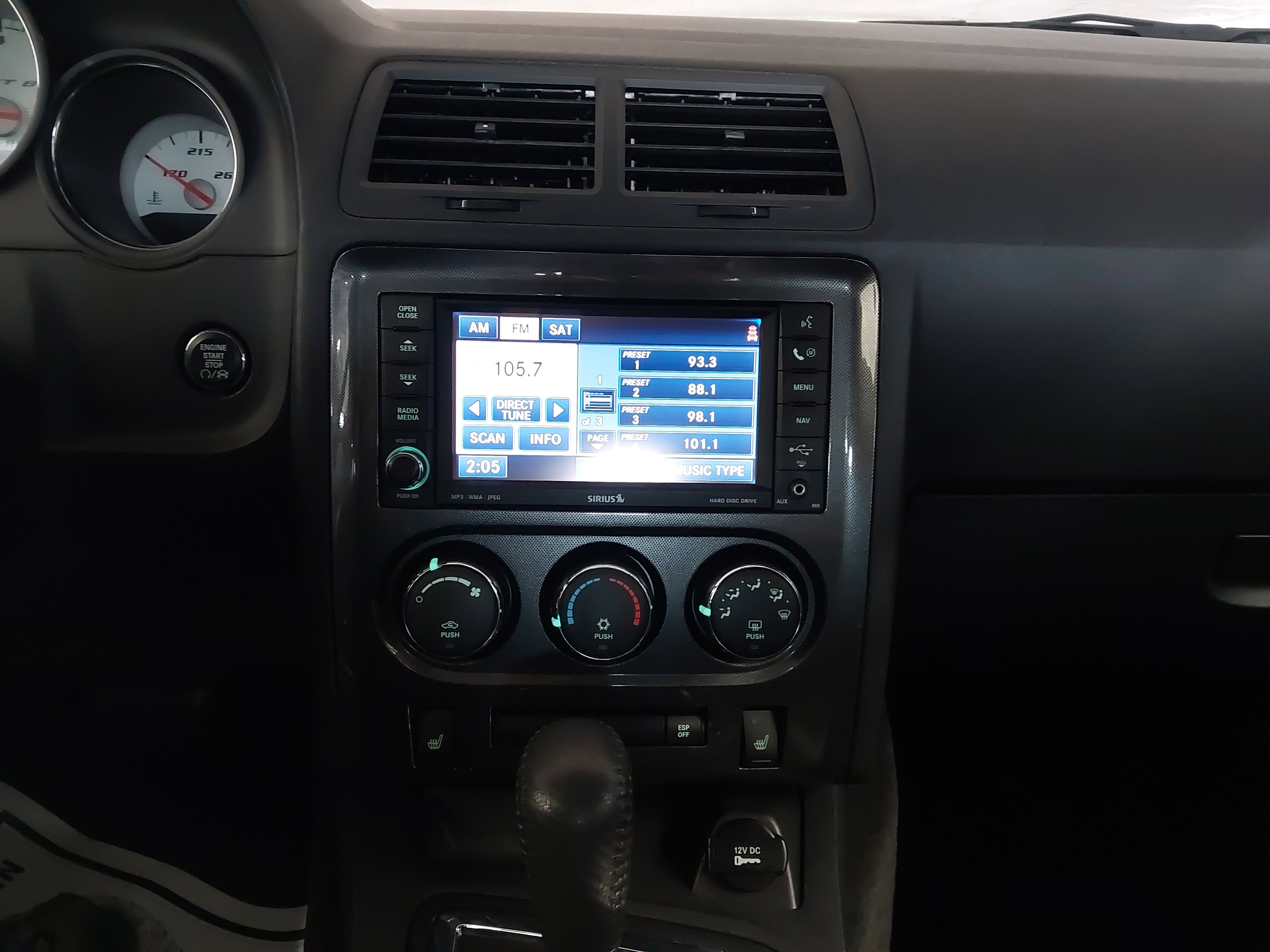Used 2008 Dodge Challenger SRT8 RWD image 21
