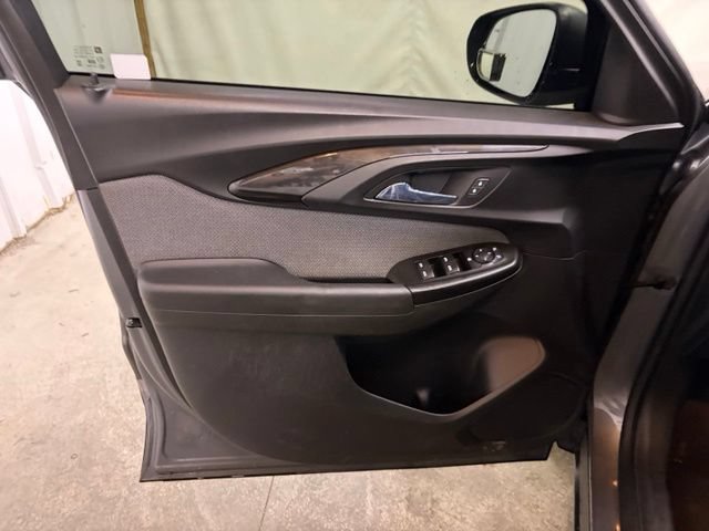 Used 2021 Chevrolet TrailBlazer LS FWD image 22