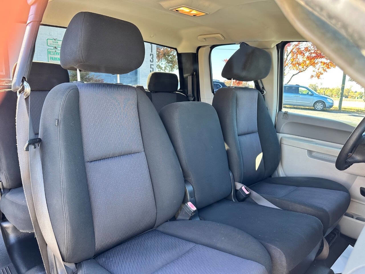 Used 2010 GMC Sierra 1500 W/T image 26