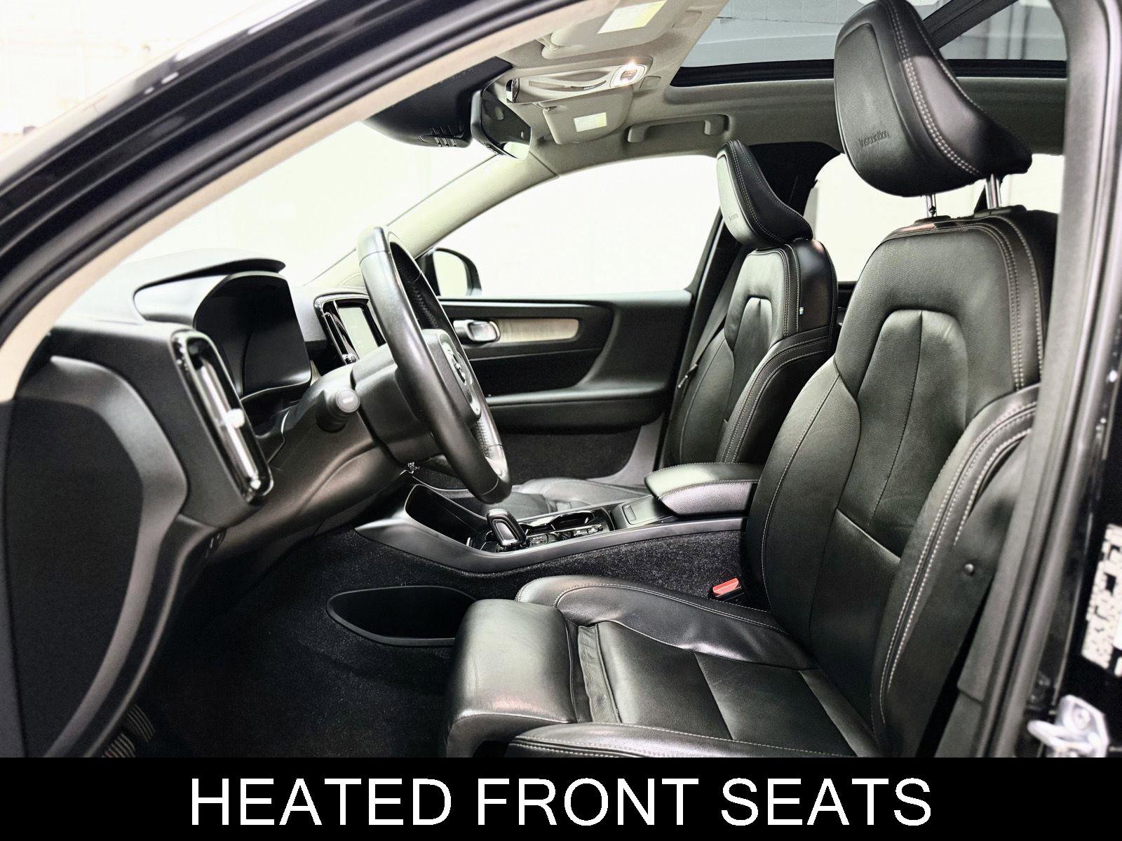 Used 2019 Volvo XC40 T5 Inscription image 15