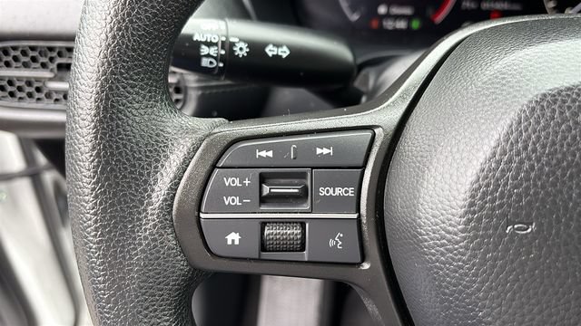 Used 2025 Honda HR-V LX image 12