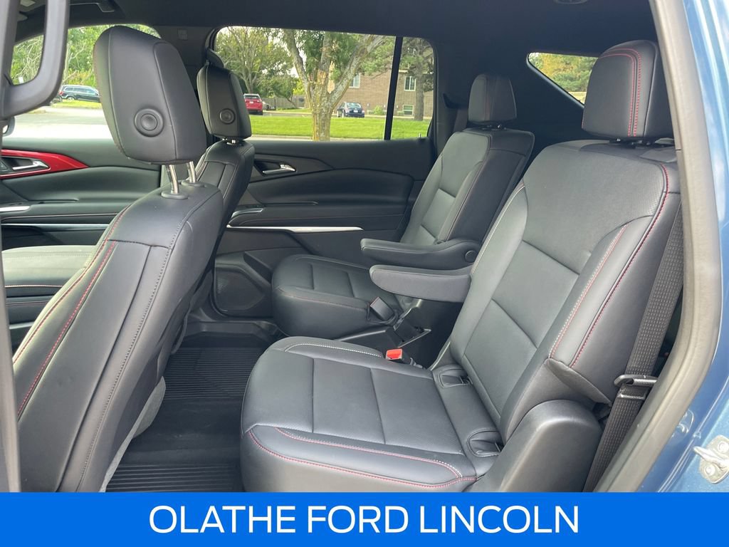 Used 2026 Chevrolet Traverse Z71 w/ Driver Confidence Package AWD/4WD image 23