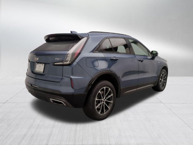 Certified 2024 Cadillac XT4 Sport w/ Cold Weather Package AWD/4WD image 5