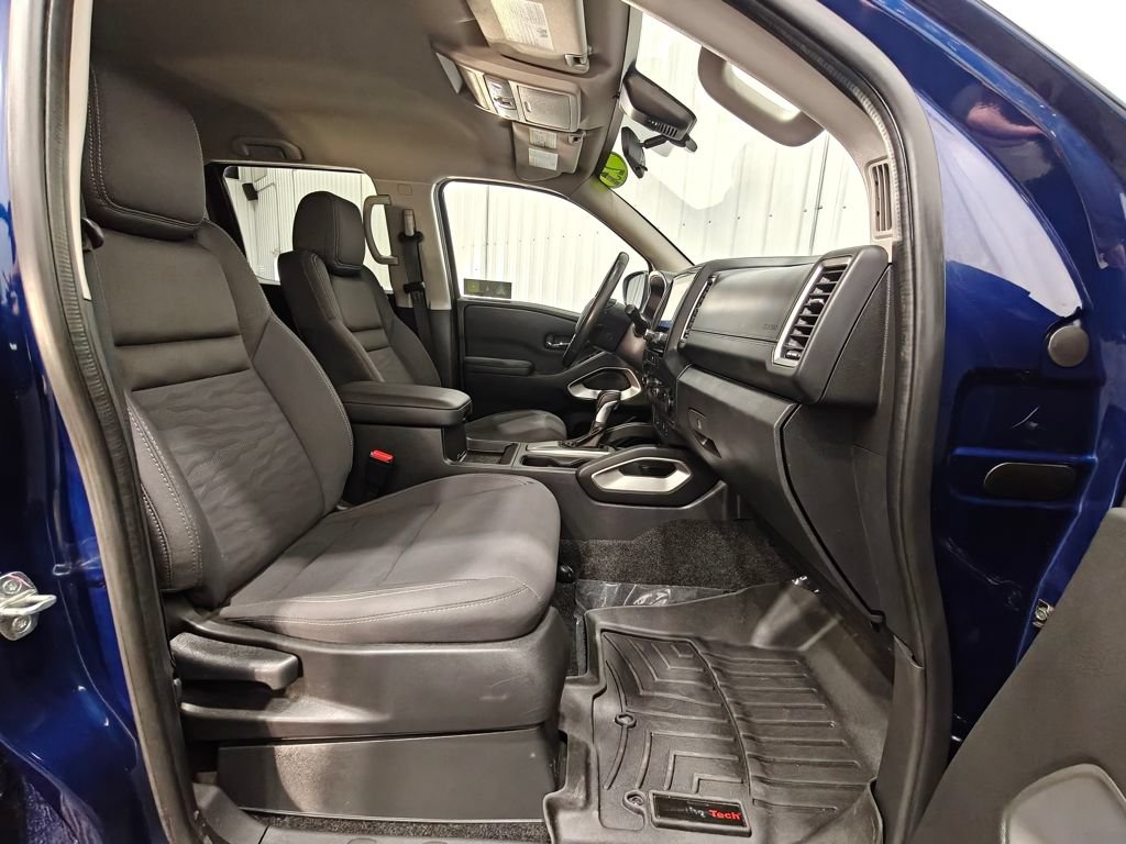 Used 2023 Nissan Frontier SV w/ Technology Package AWD/4WD image 24