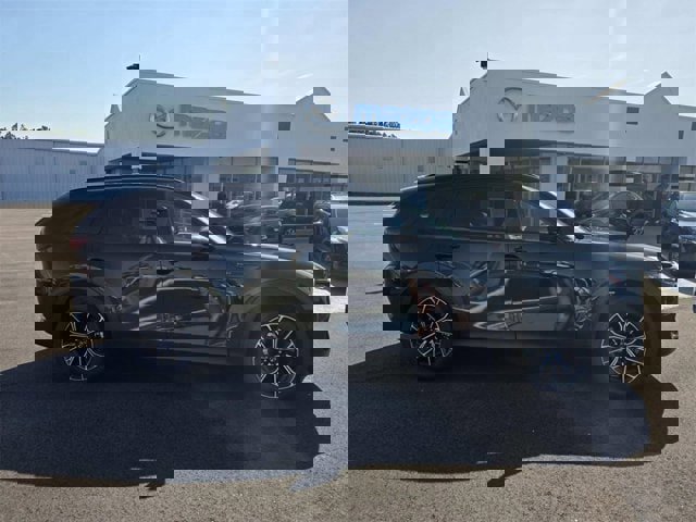 New 2025 MAZDA CX-70 Plug-In Hybrid w/ Premium Pkg image 2