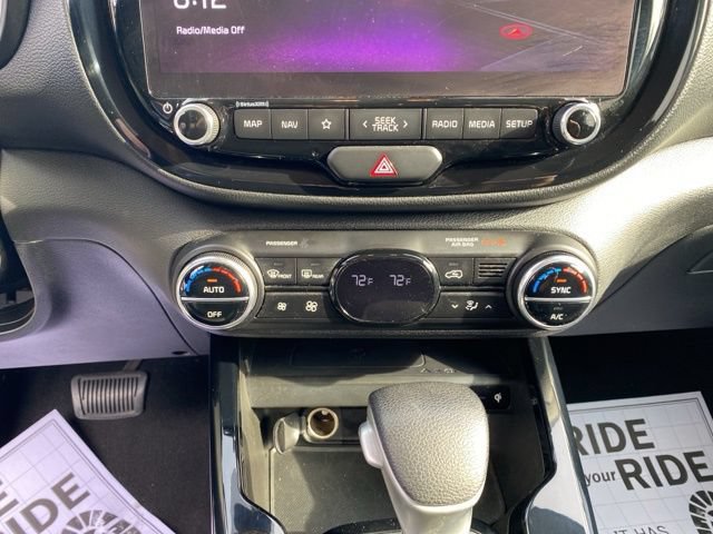 Used 2023 Kia Soul S FWD image 32
