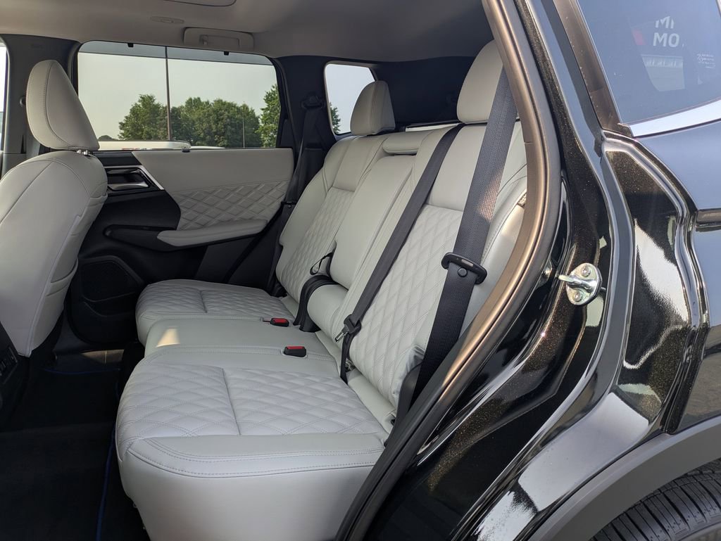 New 2025 Mitsubishi Outlander SEL AWD/4WD image 14